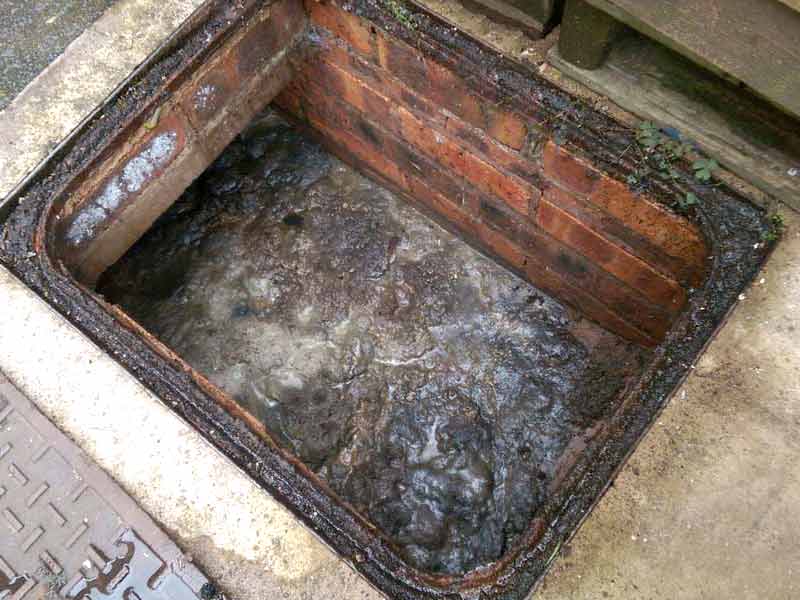 Large Blocked Drain in Leeds